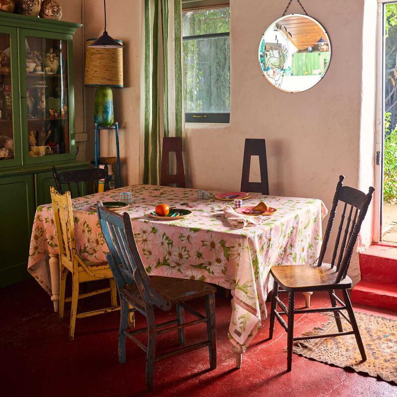 Kip&Co Sweet Daisy Tablecloth Standard Rectangular image number 1